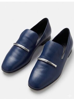 NIB Via Spiga Tallis Navy Leather Flat Loafers 6M Slip On Comfort Luxury Work 36